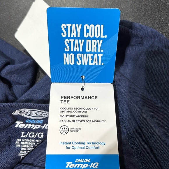 Dickies Cooling Temp-IQ Performance,moisture wicking, chest pocket - Picture 6 of 9